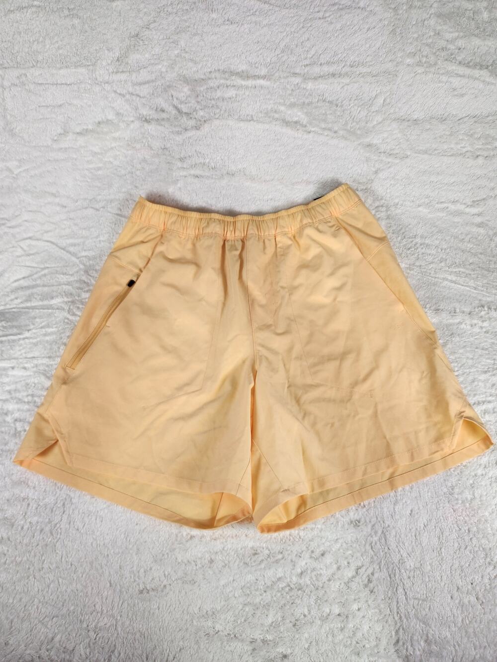 DSG Men's 6" Agility Athletic Shorts Size Small Solar Melon Heather NWT